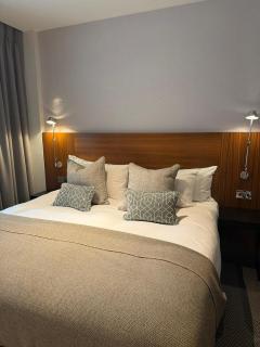 Hotel Grand Cloud Near Airport - New Delhi - 2