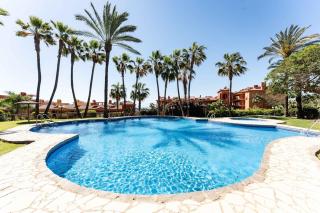 Apartmento en Marbella con acceso directo a la piscina! - Marbella - 7
