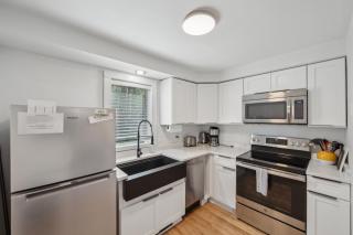 Sleeping Bear Cozy Corner End Unit - North Creek - 8