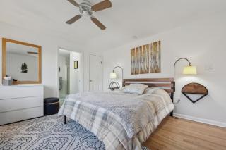 Sleeping Bear Cozy Corner End Unit - North Creek - 7