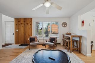 Sleeping Bear Cozy Corner End Unit - North Creek - 2
