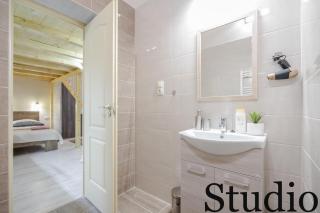 BpR Luminous Design Apartments - Budapest - 8