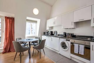 Central Belfast Apartments - The Cathedral Loft - Belfast - 6