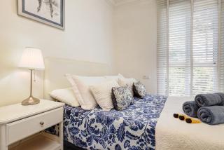 Traditional Townhouse, 4 Bed with Terraces and Private BBQ - 5