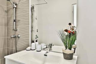 L'Eden Urbain Proche Lyon, Terrasse, BBQ et Parking - Grigny - 5