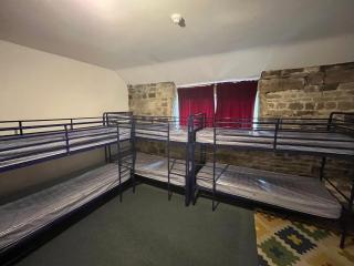 Height Gate Camping Barn - Eastwood - 1
