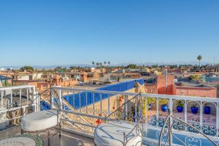 RIAD AWINATI Location Privatisée ,piscine chauffée , beau Rooftop - 7