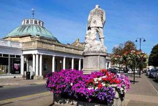 2 Double bedroom flat in the heart of cheltenham - 1