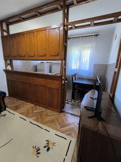 Stone House Apartment - 9