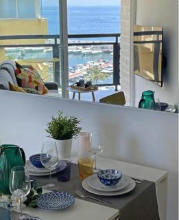 Charming Sea View Hideaway at Marbella's Marina - Marbella - 8