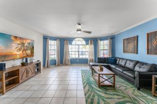 3-BR Condo Near Disney – Family-Friendly Retreat - 8