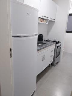lindo apartamento martim de sá 2 dormitórios piscina pé na areia 32 b - Caraguatatuba - 2