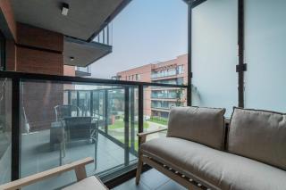 Stylish Apartment with Parking Sienna Grobla in Gdańsk by Noclegi Renters - Danzig - 7