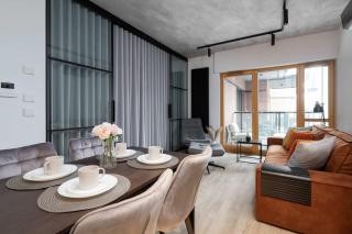 Stylish Apartment with Parking Sienna Grobla in Gdańsk by Noclegi Renters - Danzig - 6