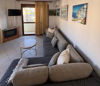 Lydia's Place by the beach - Golem - 9
