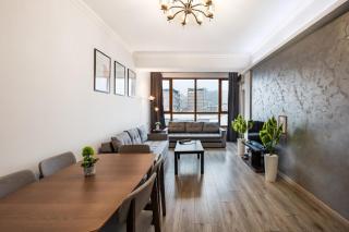 Sunny & Comfort! 2BD New Renovated! City Center! - Erevan - 0