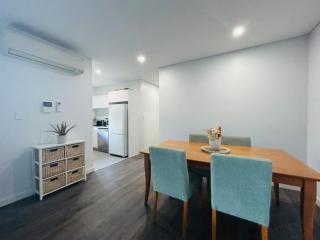 KozyGuru | Homebush West | 3 Bedroom Apt+Parking - Sidney - 0