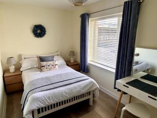 Seafront Apartment in Tramore - Tramore - 4