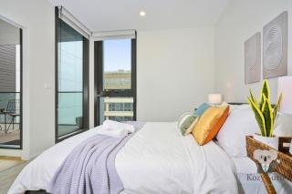 KozyGuru | Moonee Ponds | Modern 1 Bed Apt Parking - Melbourne - 1