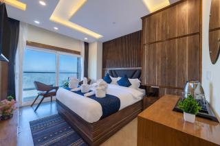 Grey Tower by High Rise Inn Fagu - 9