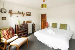 Rustic 4BD Family Retreat in Leafy Leyton - Londra - 4