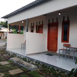 Iza home stay - Senaru - 3