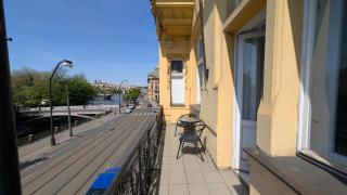 Riverside Gem w Balcony View - Praga - 0