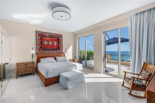 Oceanfront Penthouse with Panoramic Views - Hollywood - 2
