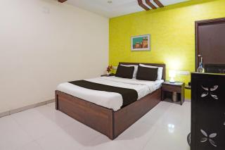 Hotel O Poonam Palace - Ahmedabad - 4
