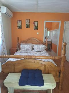 Brianna's Rustic Retreat - Saint Peter - 4
