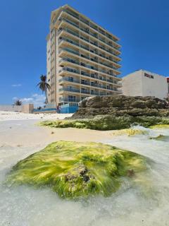 The Luxe Coastal Duplex Beach at SALVIA CONDOMINIUMS - Cancún - 9