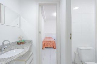 GB122 Excelente Apartamento Com 3 Suítes - Guarajuba - Camacari - 2