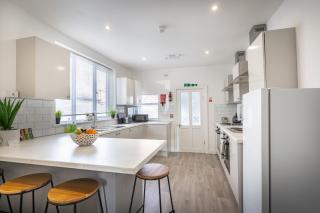 Teesside House - Sleeps up to 10 - Redcar - 5