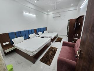 Kharari Guesthouse - Ayodhya - 4