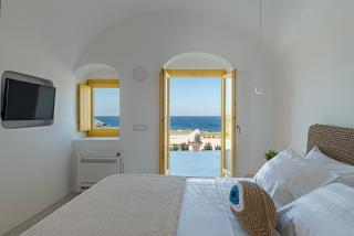Santorini's Rising Sun Private Villa - - 8