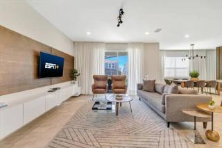 Luxurious 5br W Pool, Spa, Game Room & Bbq Grill - Davenport - 0