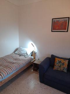 Peaceful room, Thuir centre, view Le Canigou - Thuir - 5