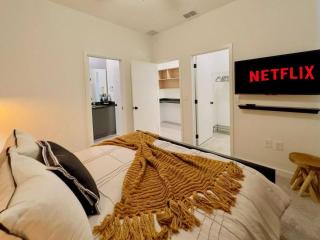 Modern 3br3ba Home At The Hub Reserve - Kissimmee - 3