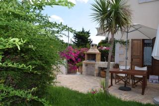 Premium Rethymno Villa 3 Bedrooms Villa Hinaki Private Garden Private Outdoor Pool Bbq Outdoor Sitting And Dining Area Prines - Prinés - 5