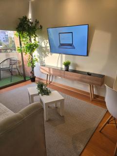 Exclusivo Departamento PROVIDENCIA A pasos Costanera con Parcking Wifi - Santiago - 7
