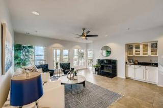 Luxury Lakeview Condo - Lago Vista - 7