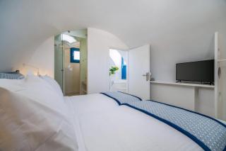 Beautiful Santorini Villa 2 Bedrooms Private Pool Magical Sea Views Karterados - Karterados - 6