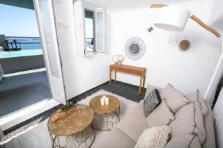 Luxury Santorini Villa Hidden Gem Villa Private Pool Sea Caldera View 1 Bedroom Oia - Thólos - 4