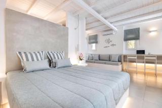 Luxury Paros Villa 1 Bedroom The Cobble Suite Private Jacuzzi Private Terrace Naousa - Kampos Paros - 4