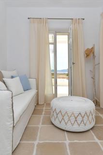 Luxury Paros Villa Villa Aethra Beautiful Serene Glisidia - Kampos Paros - 0