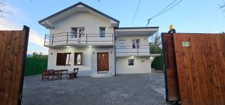 Villa Atanis - - 9