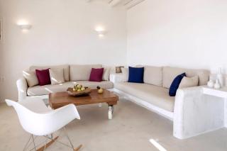 Luxury Naxos Villas Grande Suite Air Conditioning Outdoor Pool 1 Bedroom Stelida - Naxos Chora - 3