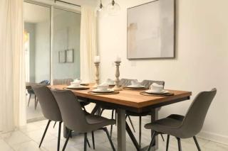 Your 4-Bedroom Getaway, Only 9 Miles from Disney - 3