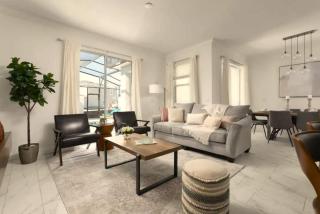 Your 4-bedroom Getaway, Only 9 Miles From Disney - Kissimmee - 0