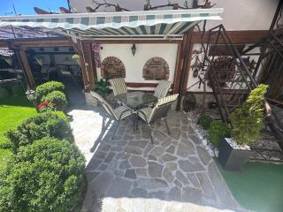 NIKI HOUSE - Bansko - 1